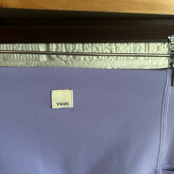 Vuori The Studio Pocket Legging Athletic Workout Ultraviolet Purple Rare HTF XS - Picture 7 of 8